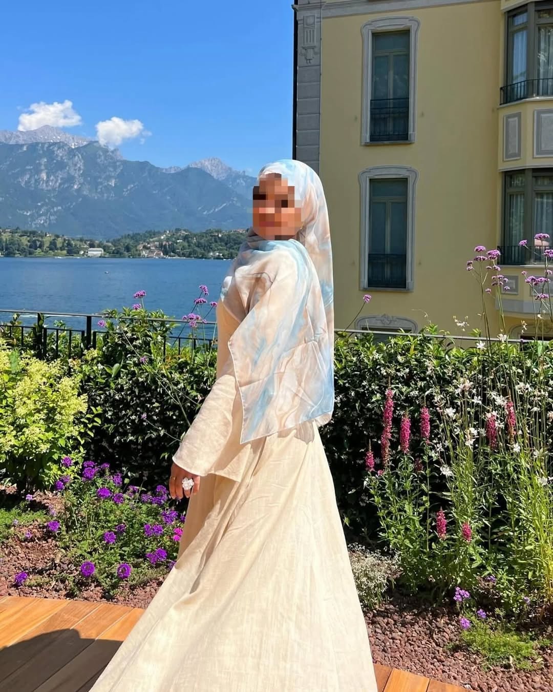 Elaya Off white